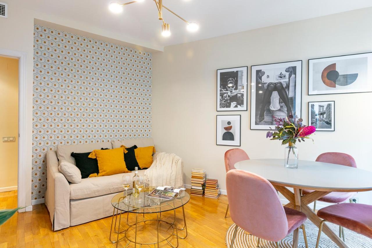 Luxury Belmont Puerta Del Sol Apartment มาดริด ภายนอก รูปภาพ