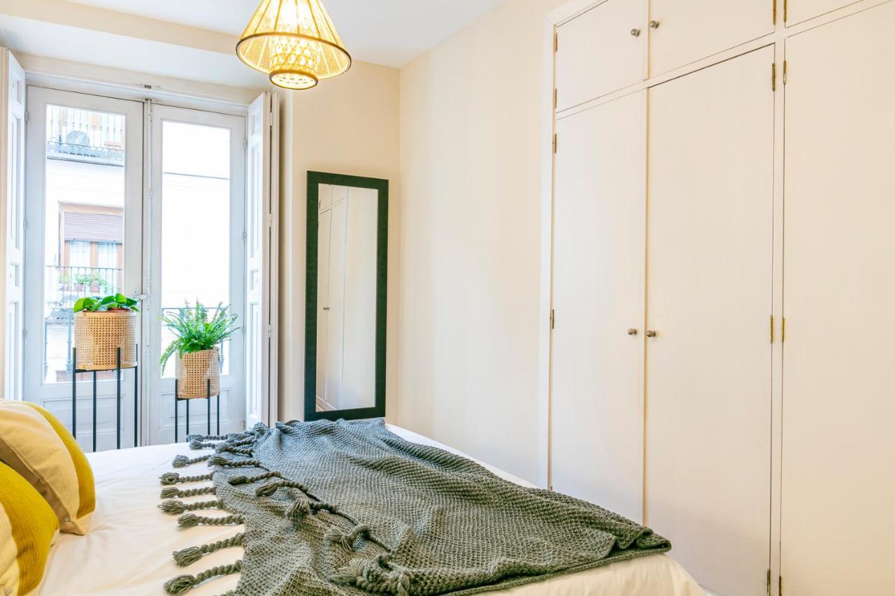 Luxury Belmont Puerta Del Sol Apartment มาดริด ภายนอก รูปภาพ